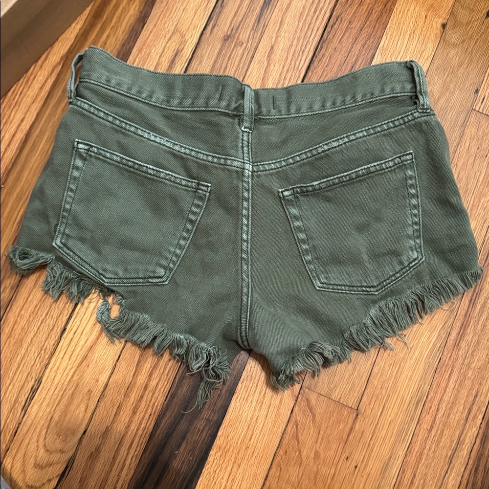 FREE PEOPLE We The Free Olive Denim Shorts SIZE 24 - Picture 2 of 4